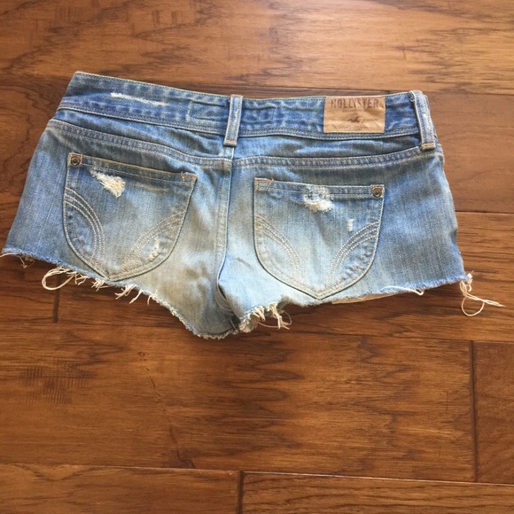 Hollister shorts - Picture 2 of 2